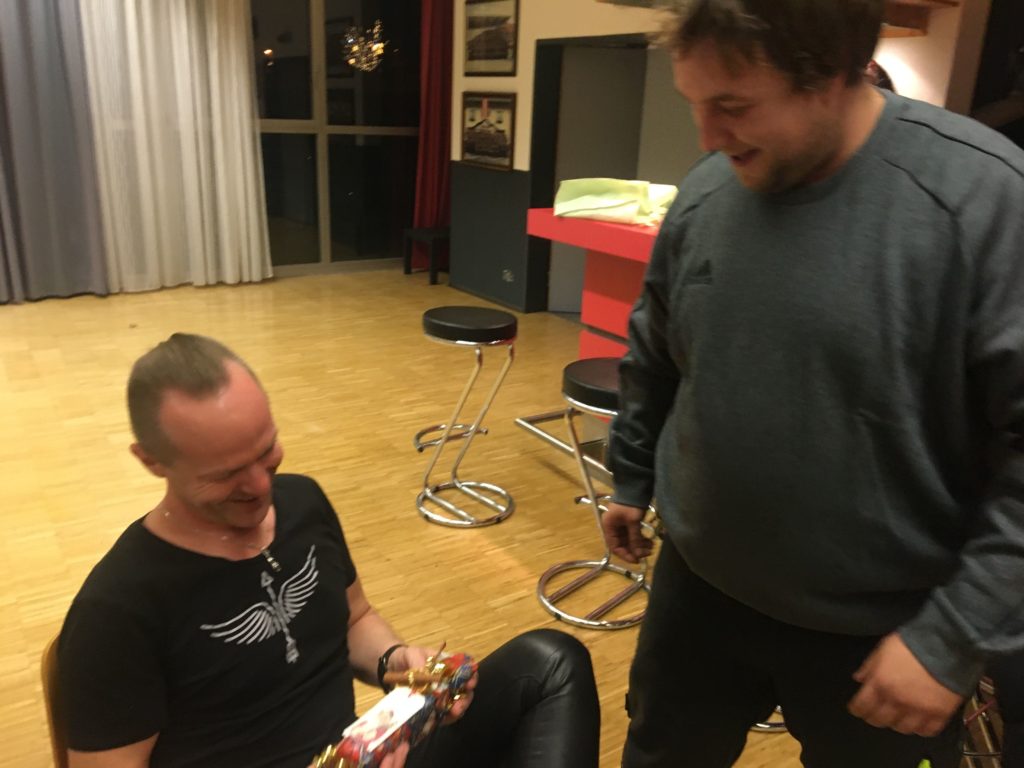 16