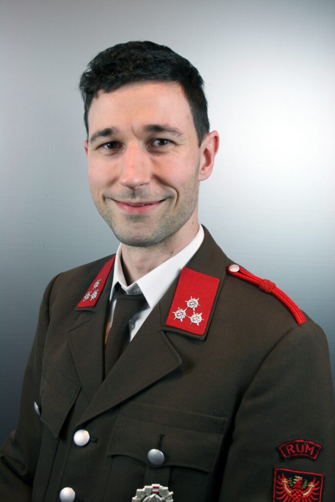 Über_Uns_Ausschuss_Lukas_Wolf