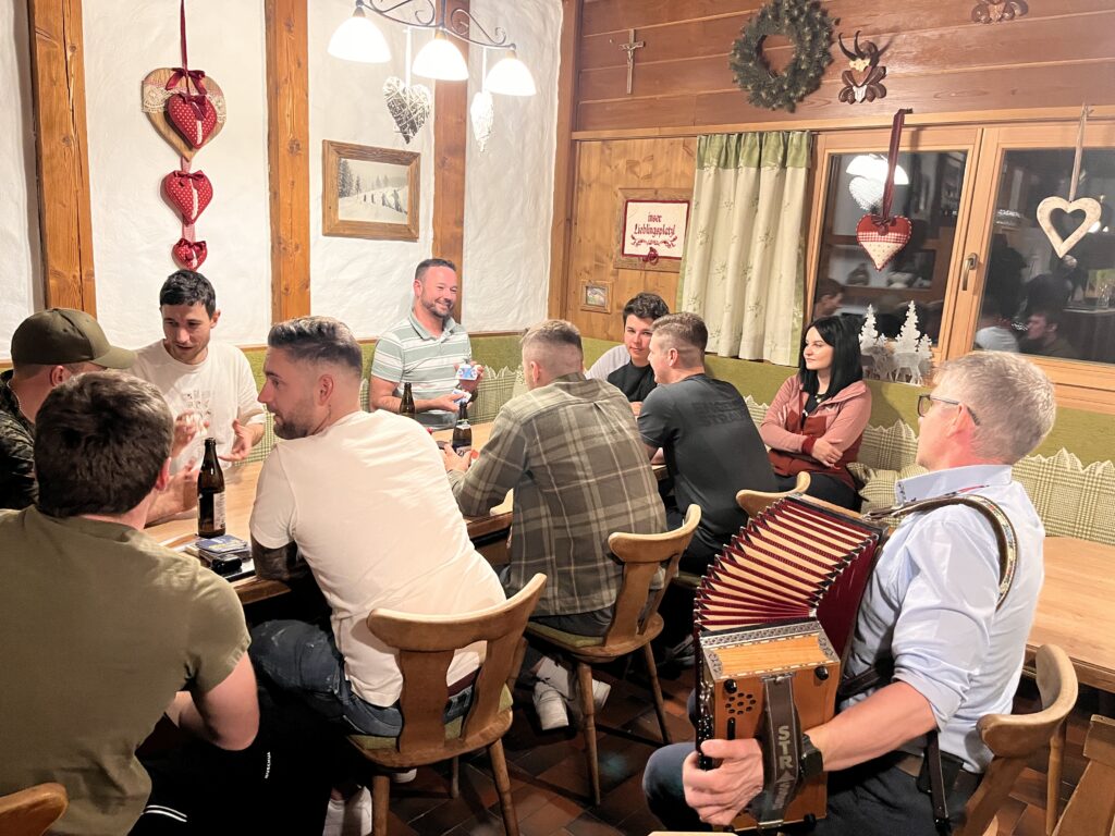 20251108_231144723_iOS