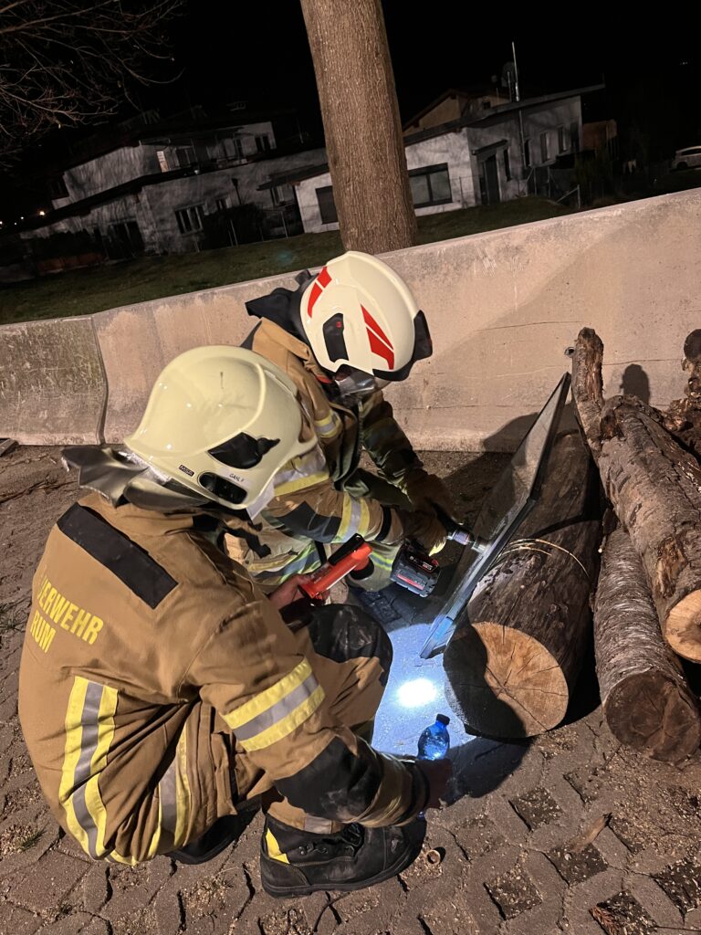 20260313_204711920_iOS